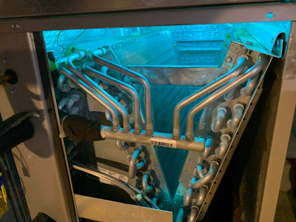 UV AIR PURIFIER